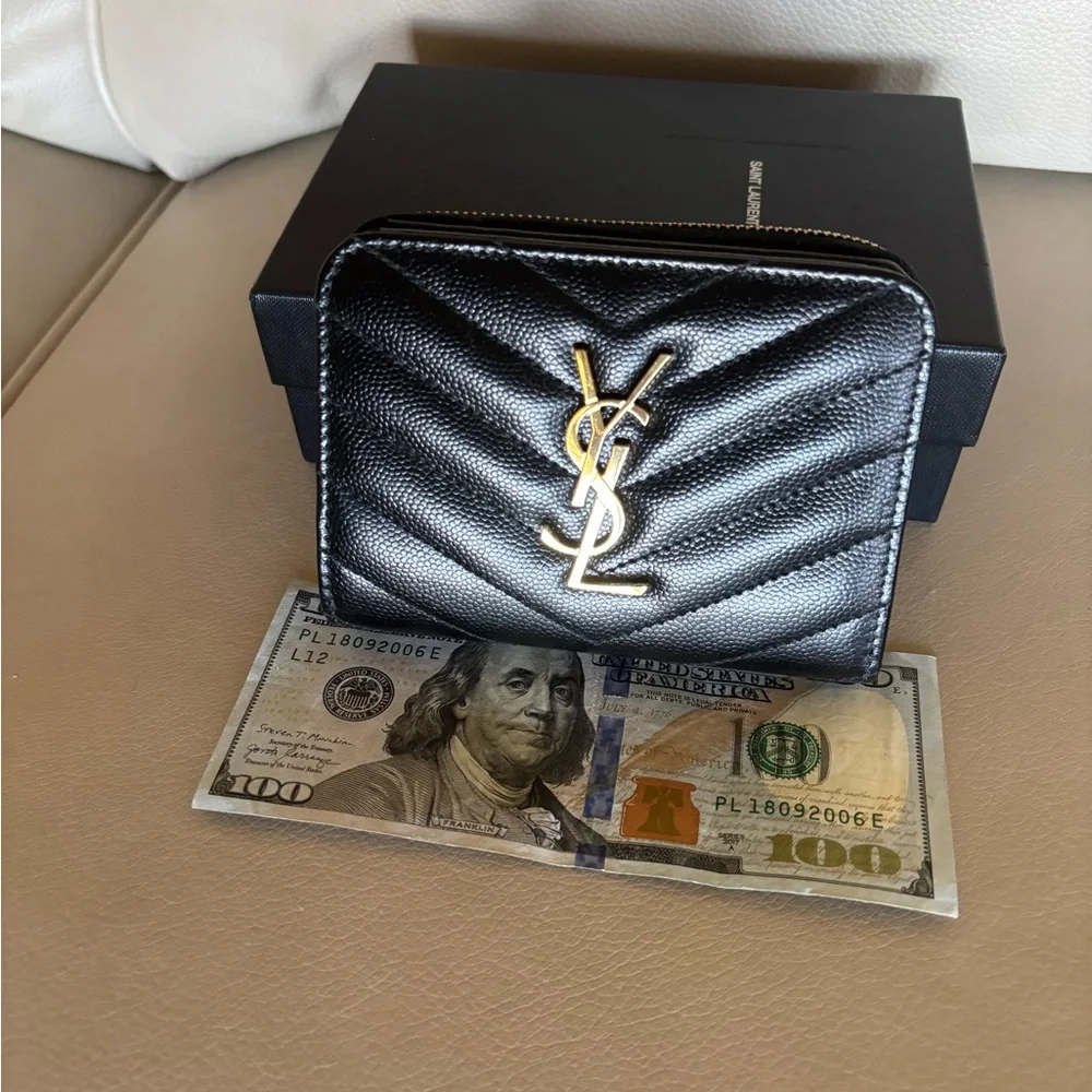 Saint Laurent Quilted Leather Zip Wallet - Black with Gold Logo - Picture 2 of 7